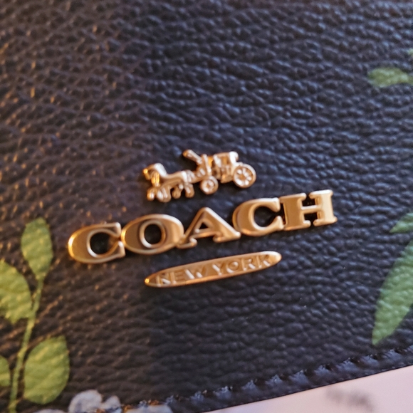 COACH Hayden Foldover clutch - Picture 13 of 14